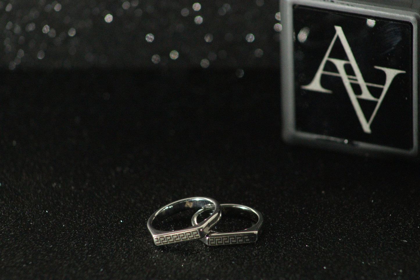 Slim Bar Signet Ring (Silver)