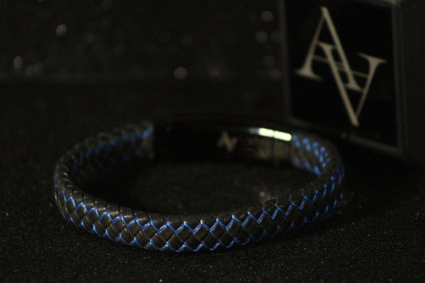 Men's Woven Leather Bracelet in Black and Blue