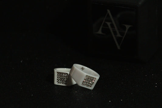 Ceramic Scratchless Ring - Premium Mens Ring Pakistan